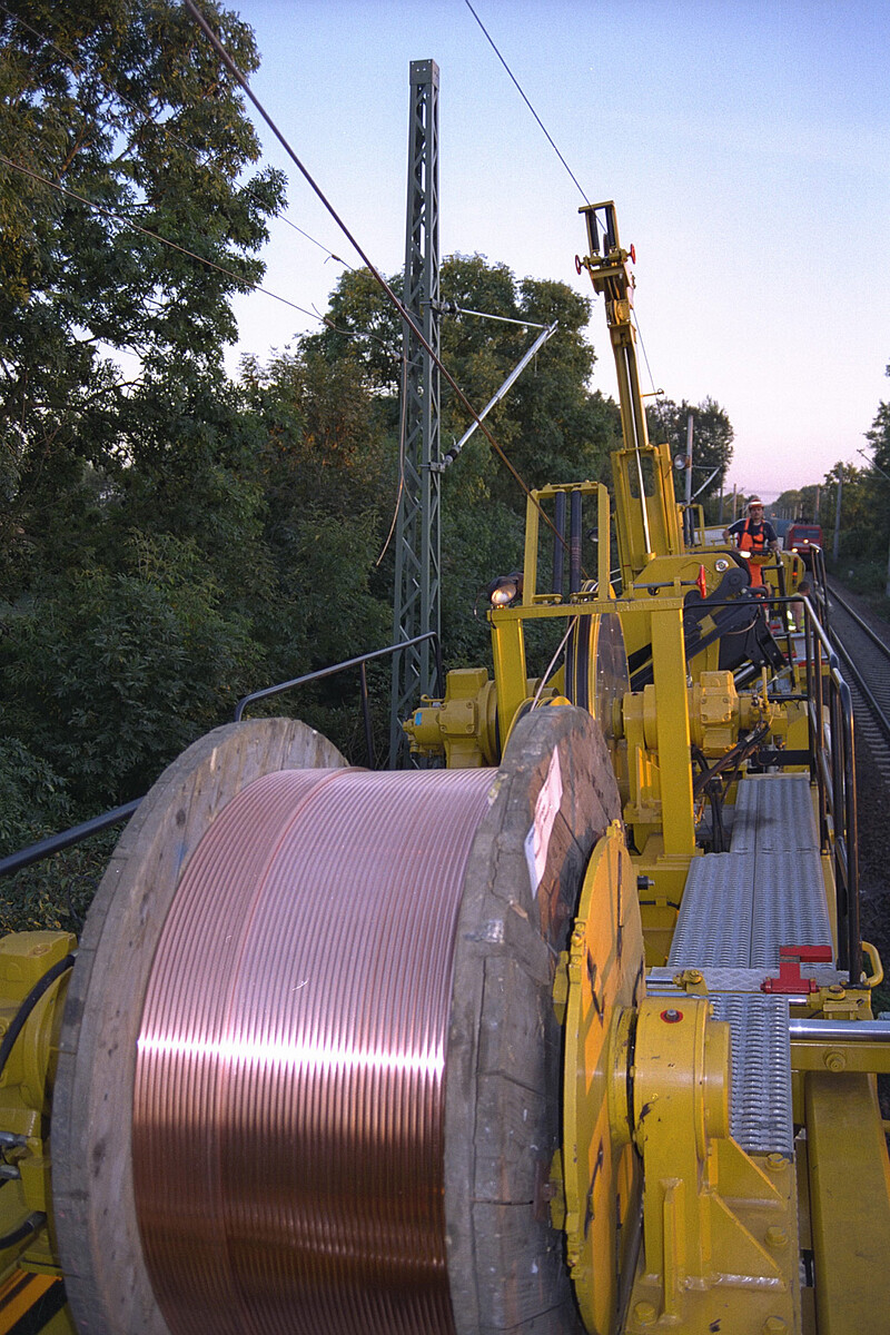 Overhead line construction and maintenance through modern CWRM