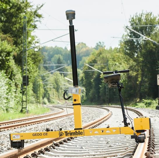 Track measuring trolley Trimble GEDO CE 2.0 with GNSS receiver, IMU and profiler